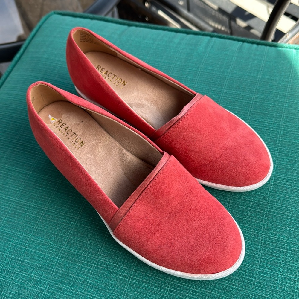 Women's Salmon Slip-On Shoes